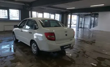 LADA (ВАЗ) Granta 2015 года за 2 500 000 тг. в Астана фото 4