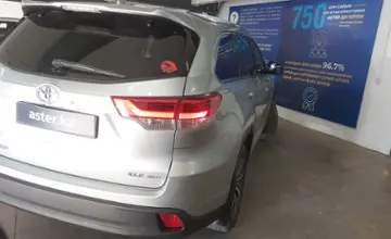 Toyota Highlander 2017 года за 16 500 000 тг. в Астана фото 3