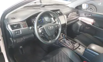Toyota Camry 2016 года за 11 500 000 тг. в Астана фото 5