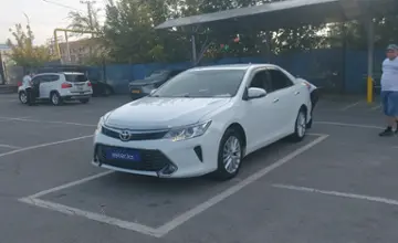 Toyota Camry 2014 года за 9 700 000 тг. в Алматы фото 1