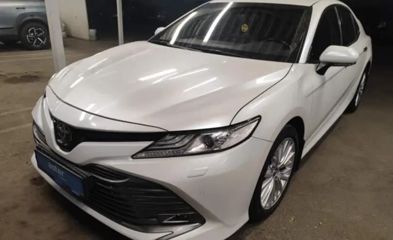 Toyota Camry 2018 года за 15 500 000 тг. в Алматы