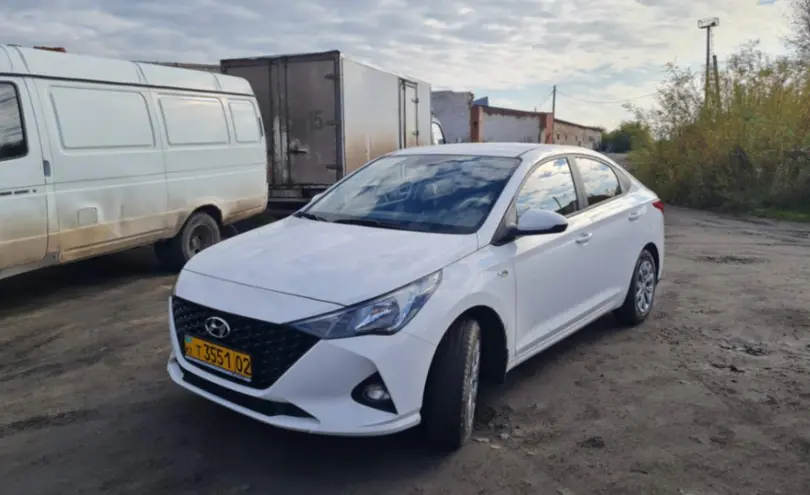 Hyundai Accent 2023 года за 7 000 000 тг. в Петропавловск