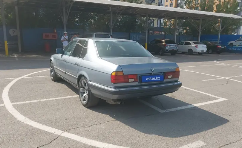 BMW 7 серии 1987 года за 1 700 000 тг. в Алматы фото 4