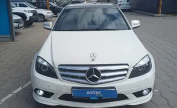 Mercedes-Benz C-Класс 2008 года за 5 500 000 тг. в Караганда фото 2