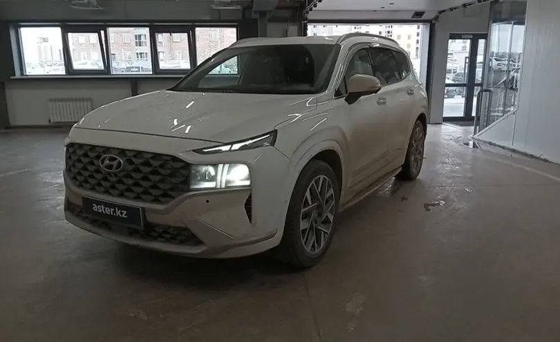 Hyundai Santa Fe 2021 года за 15 000 000 тг. в Астана