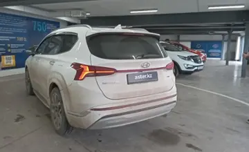 Hyundai Santa Fe 2021 года за 15 000 000 тг. в Астана фото 4