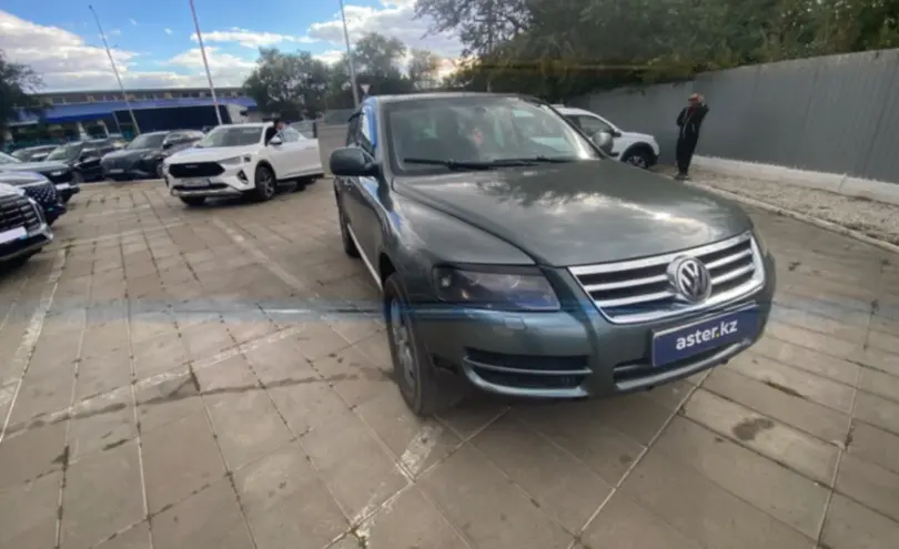 Volkswagen Touareg 2003 года за 3 500 000 тг. в Уральск фото 3
