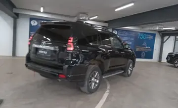 Toyota Land Cruiser Prado 2018 года за 25 000 000 тг. в Астана фото 3