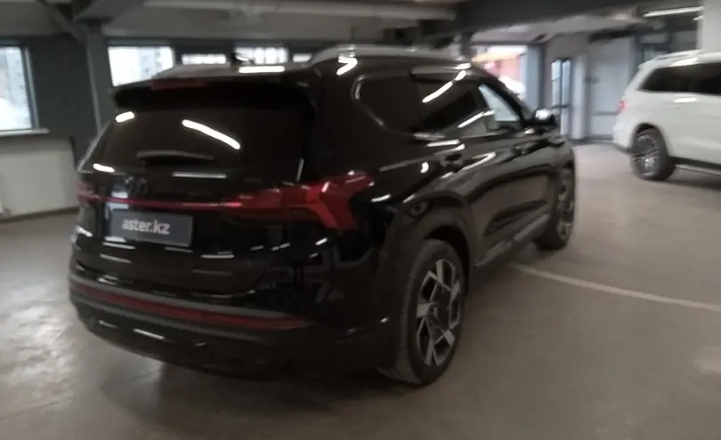 Hyundai Santa Fe 2023 года за 19 500 000 тг. в Астана фото 3