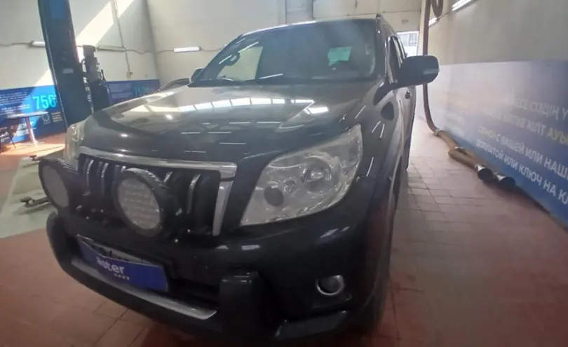 Toyota Land Cruiser Prado 2011 года за 17 000 000 тг. в Астана
