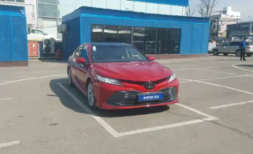Toyota Camry 2019 года за 12 500 000 тг. в Алматы фото 2