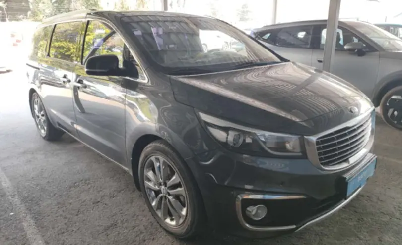 Kia Carnival 2017 года за 9 000 000 тг. в Алматы фото 3