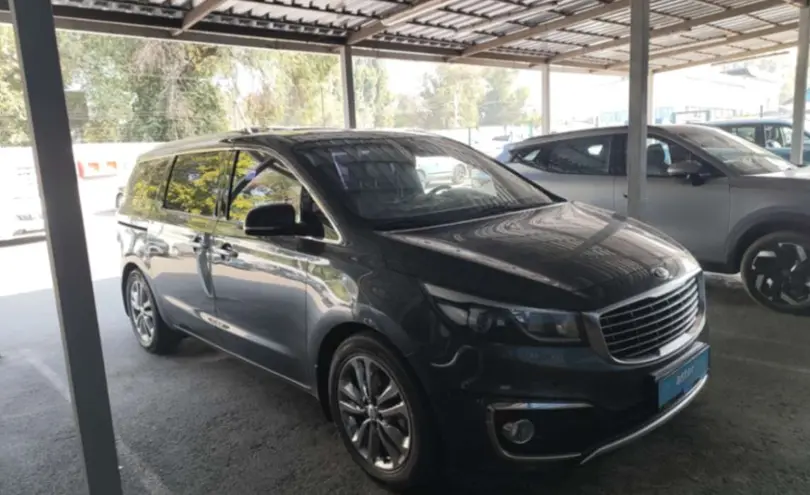 Kia Carnival 2017 года за 9 000 000 тг. в Алматы фото 4