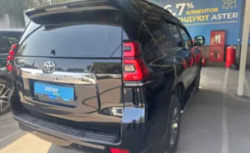 Toyota Land Cruiser Prado 2019 года за 33 000 000 тг. в Алматы