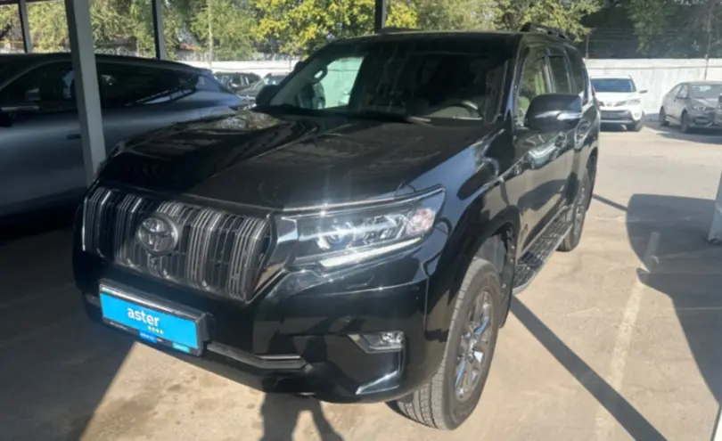 Toyota Land Cruiser Prado 2019 года за 33 000 000 тг. в Алматы