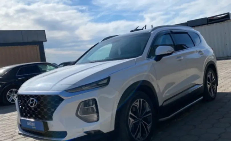 Hyundai Santa Fe 2020 года за 13 000 000 тг. в Караганда