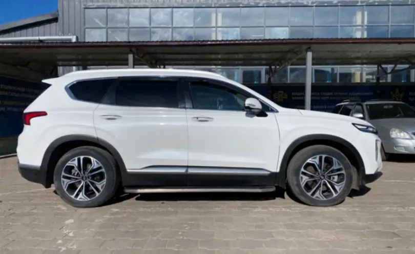Hyundai Santa Fe 2020 года за 13 000 000 тг. в Караганда фото 4