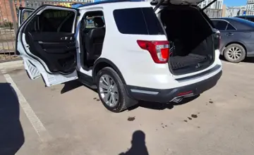 Ford Explorer 2018 года за 15 500 000 тг. в Астана фото 3
