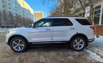 Ford Explorer 2018 года за 15 500 000 тг. в Астана фото 2