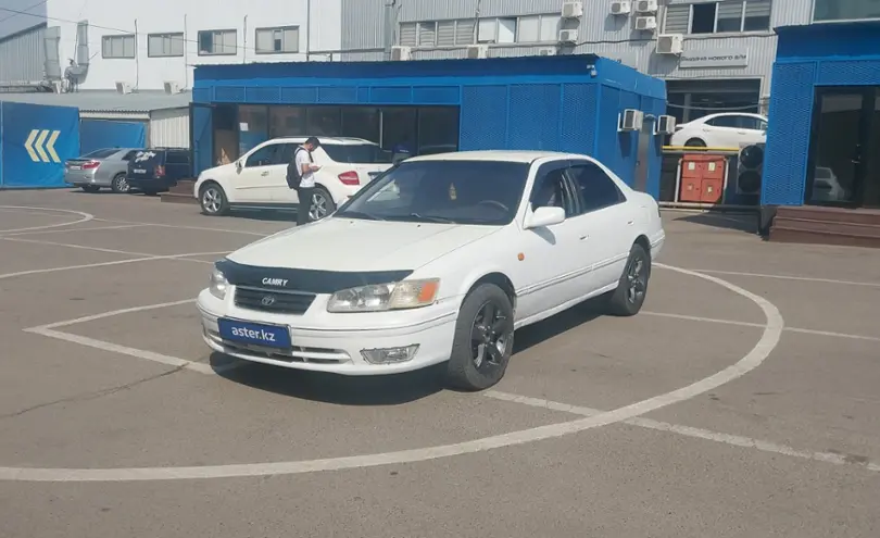 Toyota Camry 1998 года за 2 200 000 тг. в Алматы