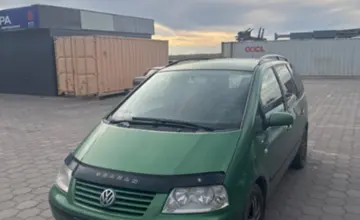 Volkswagen Sharan 2001 года за 3 500 000 тг. в Караганда фото 1