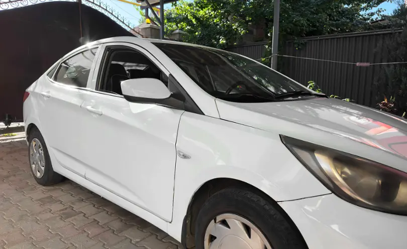 Hyundai Solaris 2013 года за 3 500 000 тг. в Алматы фото 3