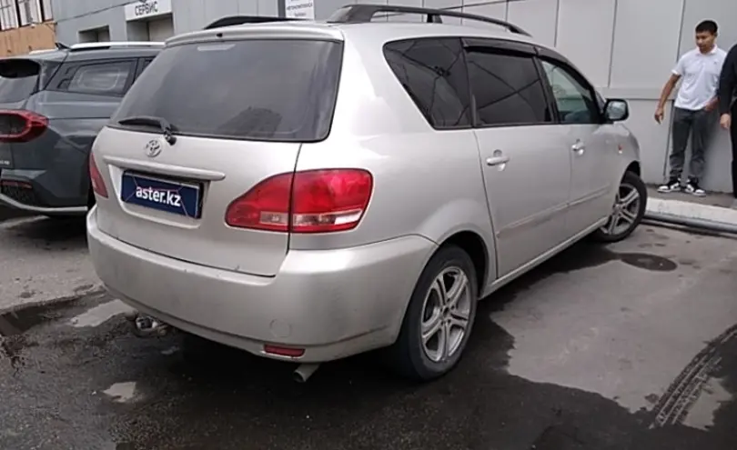 Toyota Avensis Verso 2004 года за 6 200 000 тг. в Костанай фото 5