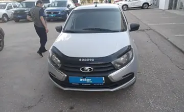 LADA (ВАЗ) Granta 2018 года за 3 600 000 тг. в Актобе фото 2