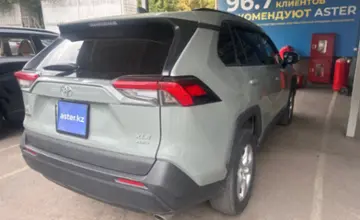 Toyota RAV4 2020 года за 15 000 000 тг. в Алматы