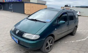 Volkswagen Sharan 1998 года за 2 000 000 тг. в Караганда фото 1