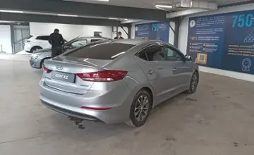 Hyundai Elantra 2016 года за 8 000 000 тг. в Астана фото 3