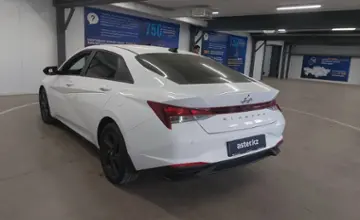 Hyundai Elantra 2021 года за 9 200 000 тг. в Астана фото 4