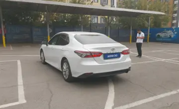 Toyota Camry 2023 года за 15 500 000 тг. в Алматы фото 4