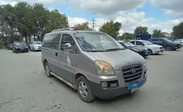 Hyundai Starex 2004 года за 2 000 000 тг. в Актобе фото 3