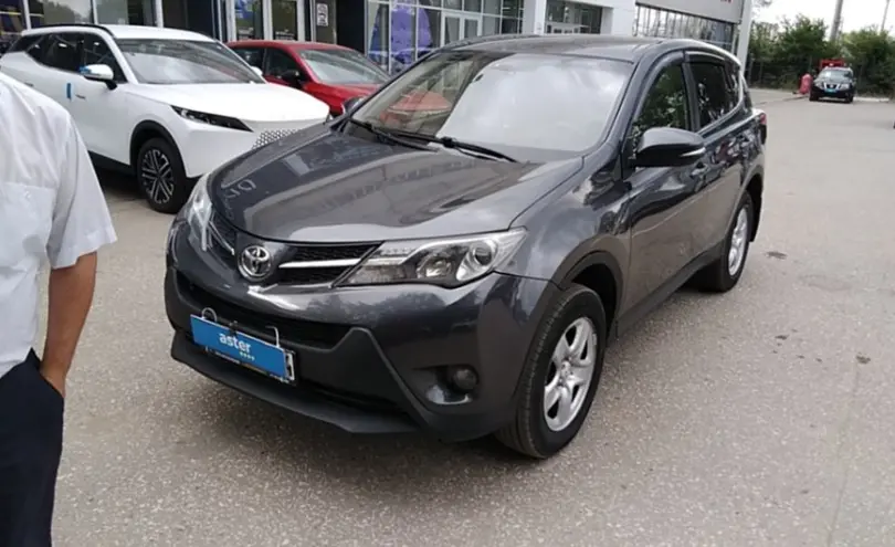 Toyota RAV4 2015 года за 9 500 000 тг. в Актобе
