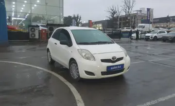 Toyota Yaris 2009 года за 3 000 000 тг. в Алматы фото 2
