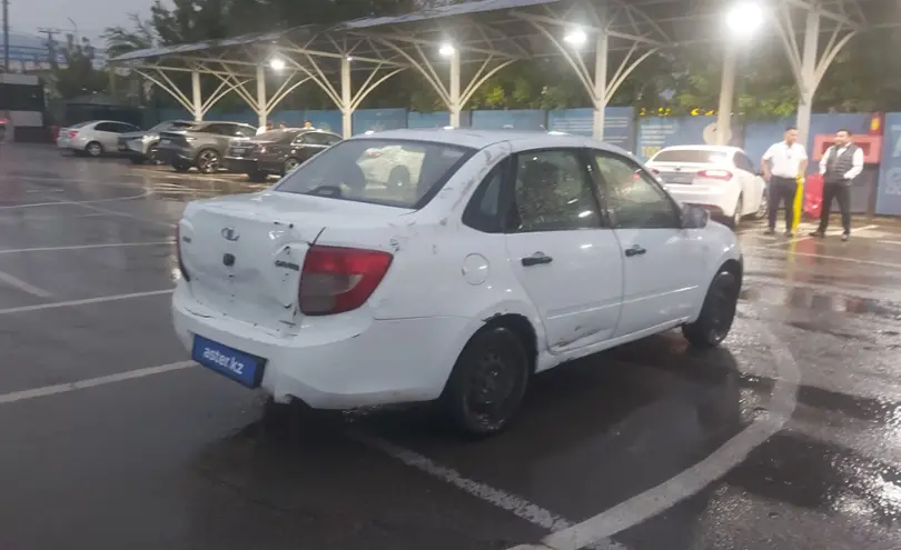 LADA (ВАЗ) Granta 2017 года за 1 500 000 тг. в Алматы фото 3