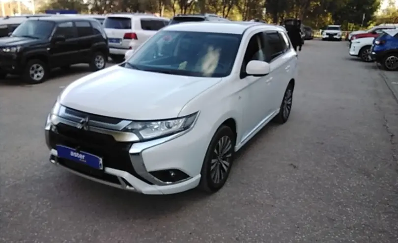 Mitsubishi Outlander 2022 года за 11 235 000 тг. в Актобе