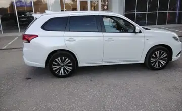 Mitsubishi Outlander 2022 года за 11 235 000 тг. в Актобе фото 4