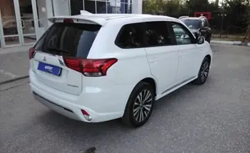 Mitsubishi Outlander 2022 года за 11 235 000 тг. в Актобе