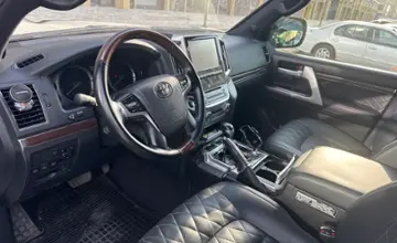 Toyota Land Cruiser 2017 года за 38 000 000 тг. в Алматы фото 5