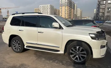 Toyota Land Cruiser 2017 года за 38 000 000 тг. в Алматы фото 2