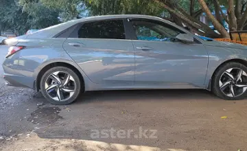 Hyundai Elantra 2022 года за 10 500 000 тг. в Астана фото 1