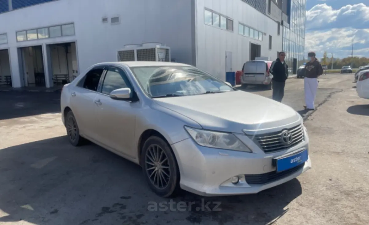 Toyota Camry 2012 года за 10 500 000 тг. в Астана