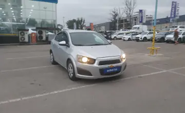 Chevrolet Aveo 2015 года за 4 000 000 тг. в Алматы фото 2