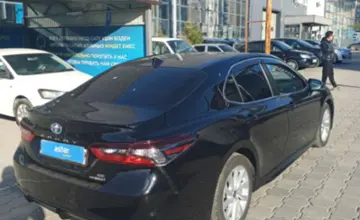 Toyota Camry 2022 года за 9 900 000 тг. в Караганда