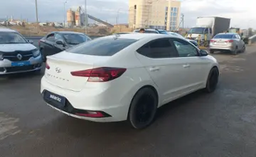 Hyundai Elantra 2019 года за 8 000 000 тг. в Астана фото 3
