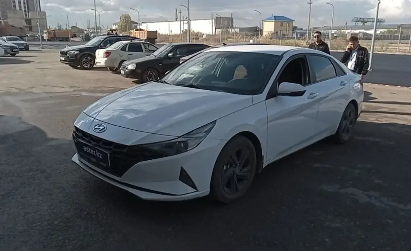 Hyundai Elantra 2021 года за 9 000 000 тг. в Астана