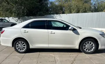 Toyota Camry 2016 года за 10 800 000 тг. в Уральск фото 4