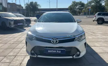 Toyota Camry 2016 года за 10 800 000 тг. в Уральск фото 2